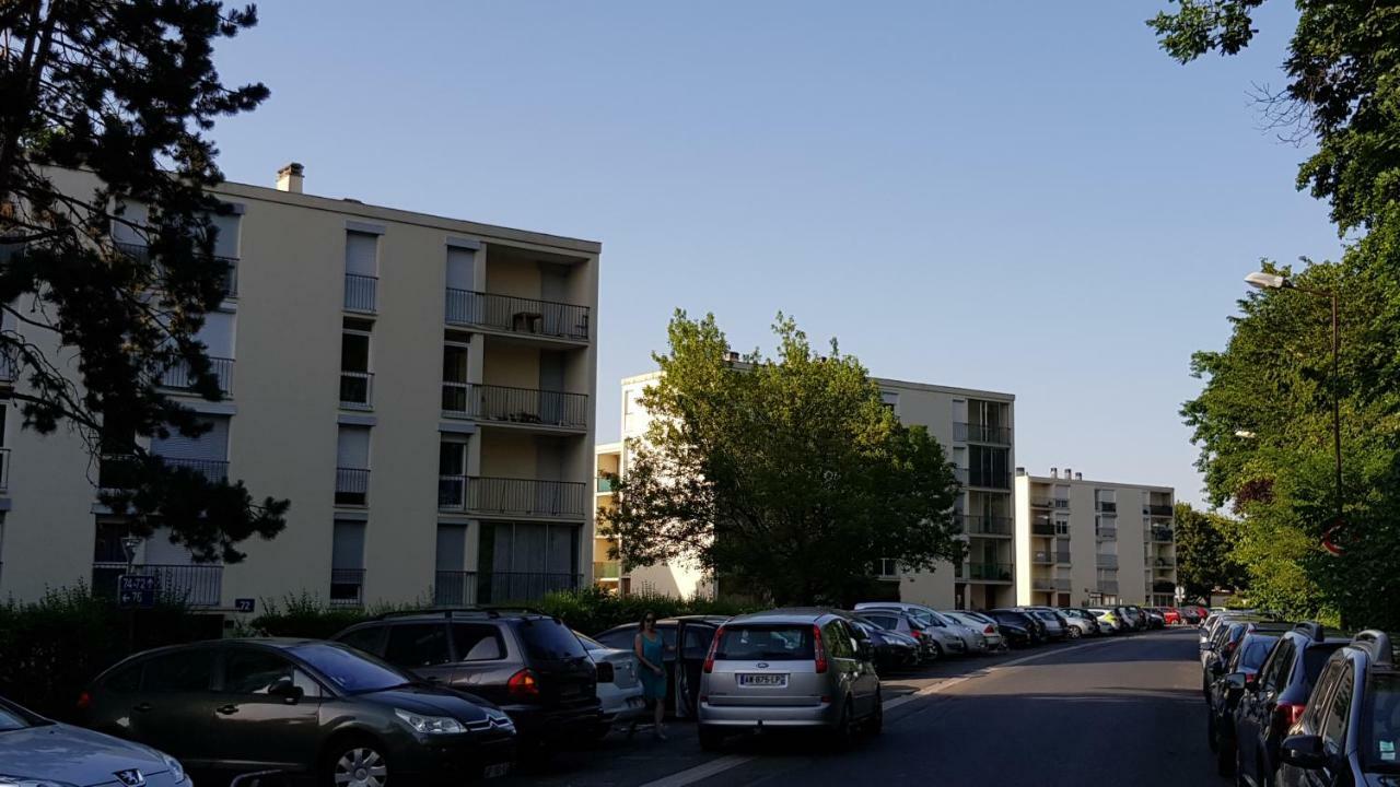 Studio En Face De La Foret De Fontainebleau Avon Exterior photo